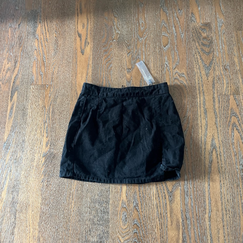 Lioness Mini Skirt